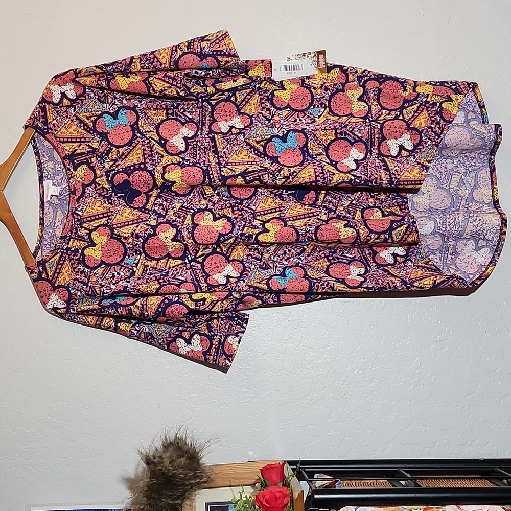 LULAROE Disney Medium Irma Minnie Oversized Tunic